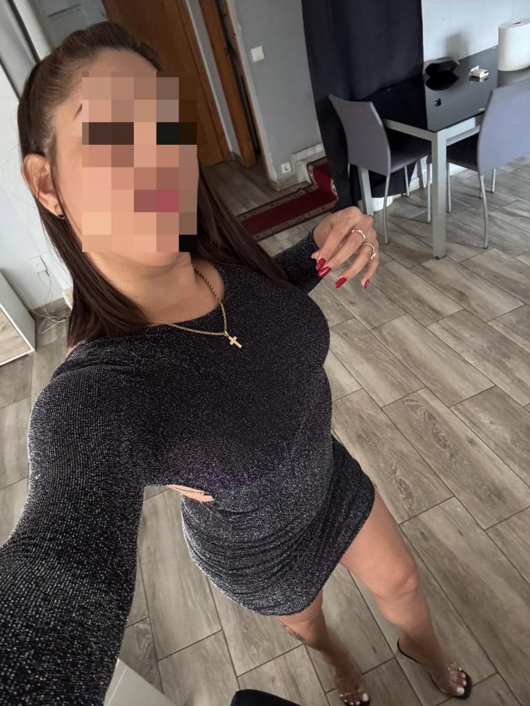 603433975: Chica busca chico en Granada