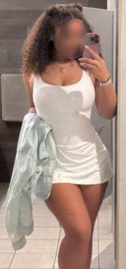 Chica busca chico en Murcia: 
