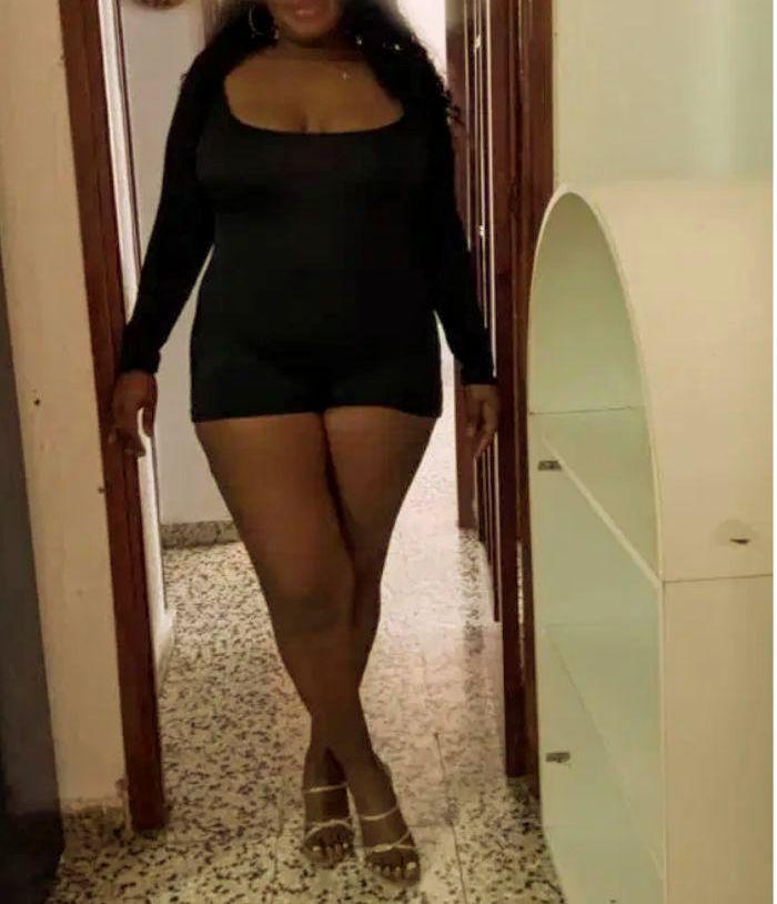 Chica busca chico en Cádiz: 