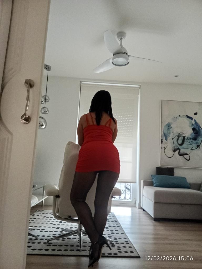 Chica busca chico en Madrid: 