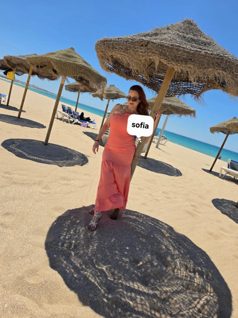 Chica busca chico en Cádiz: 