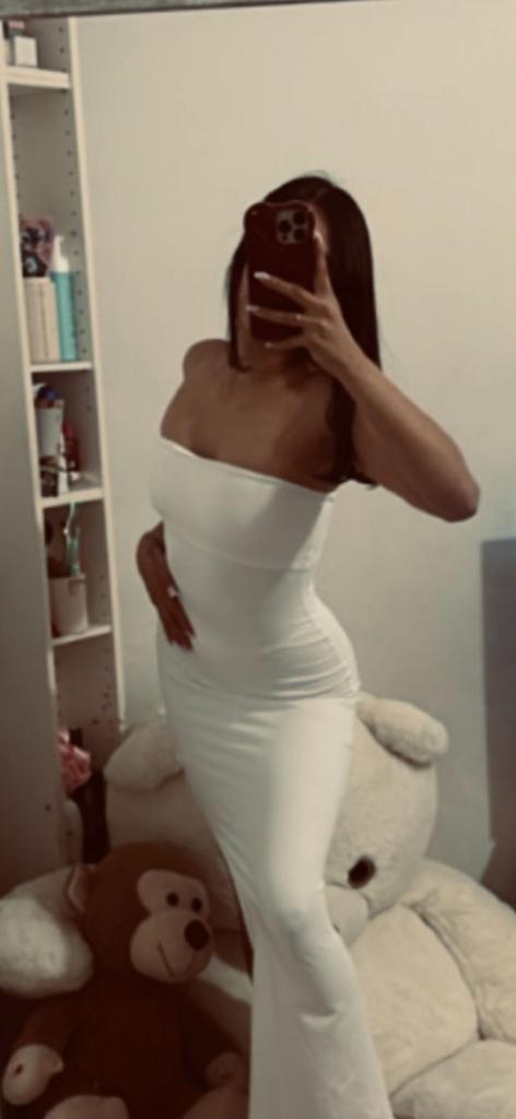 Chica busca chico en Tenerife: 