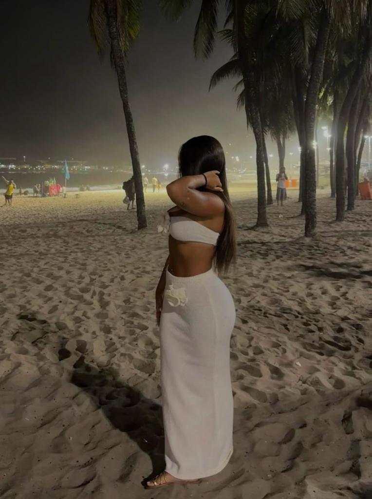 Chica busca chico en Cádiz: 