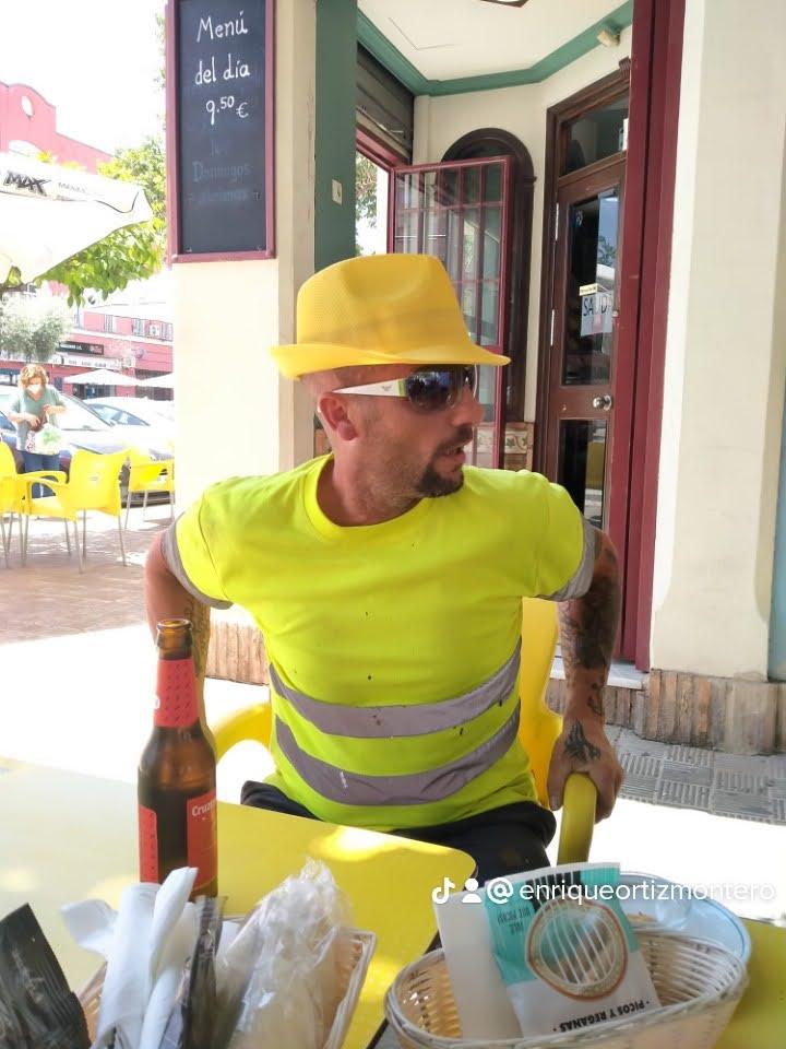 684035666: Chico busca chica en Sevilla