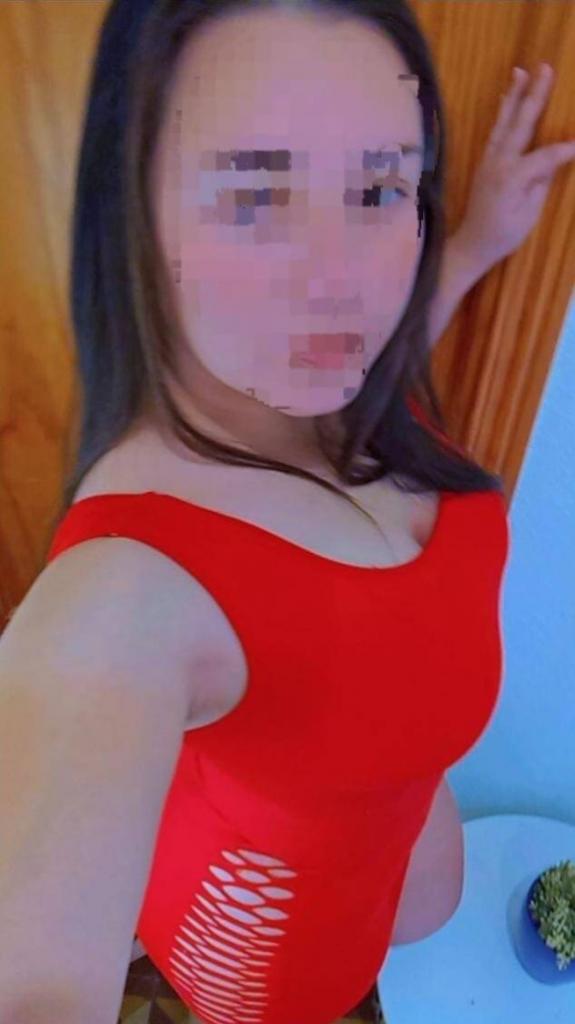 Chica busca chico en Murcia: 