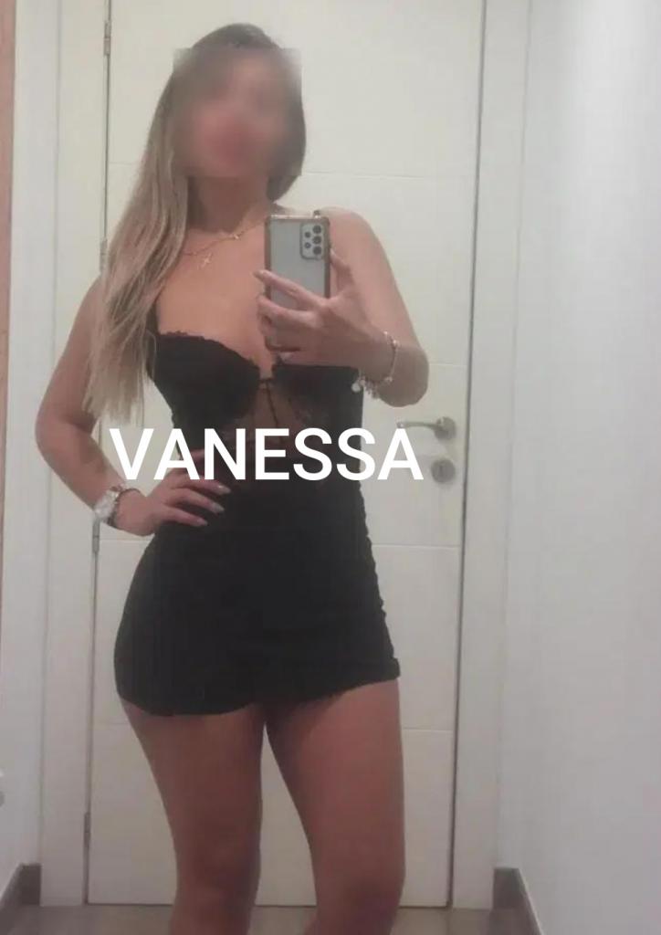 Chica busca chico en Almería: 