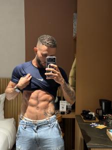691378636: Chico busca chica en Madrid
