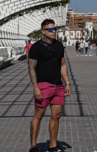 602657998: Chico busca chica en Barcelona