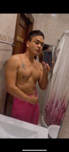 607384433: Chico busca chica en Alicante