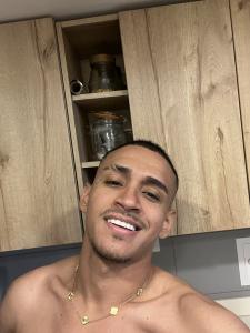 602853373: Chico busca chica en Albacete