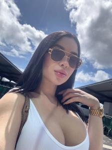 674095575: Chica busca chico en Ibiza