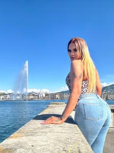 663105511: Travesti en Barcelona