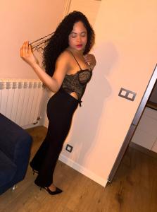 643351063: Chica busca chico en León