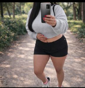 645886875: Chica busca chico en Madrid