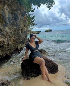 631015240: Chica busca chico en Gerona