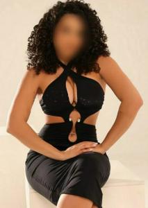 643531701: Chica busca chico en Sevilla