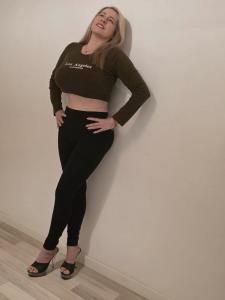 602088305: Chica busca chico en Valencia