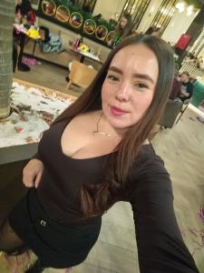643018146: Chica busca chico en Zaragoza