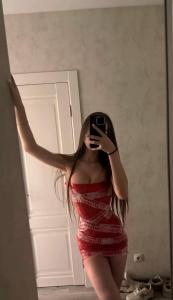 614950775: Chica busca chico en Madrid