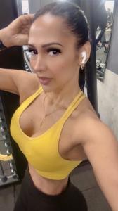 610127535: Chica busca chico en Valencia