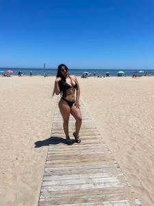 697624169: Chica busca chico en Málaga