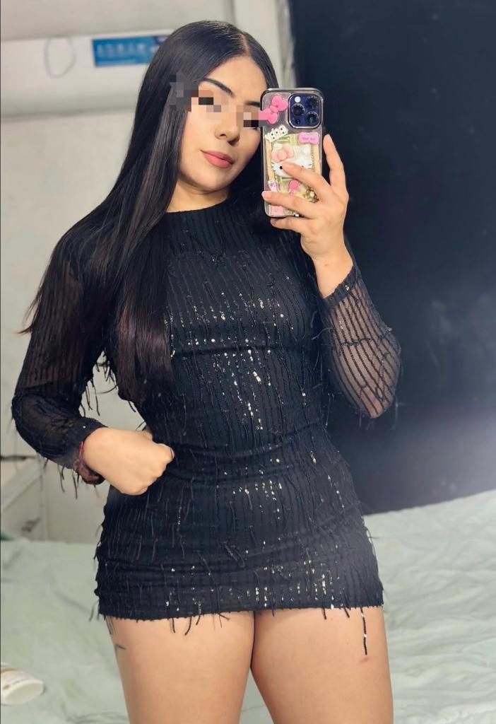 Chica busca chico en Almería: 