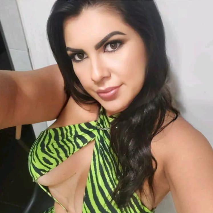 Chica busca chico en Sevilla: Chica busca chico
