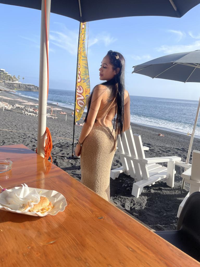 Chica busca chico en Tenerife: 