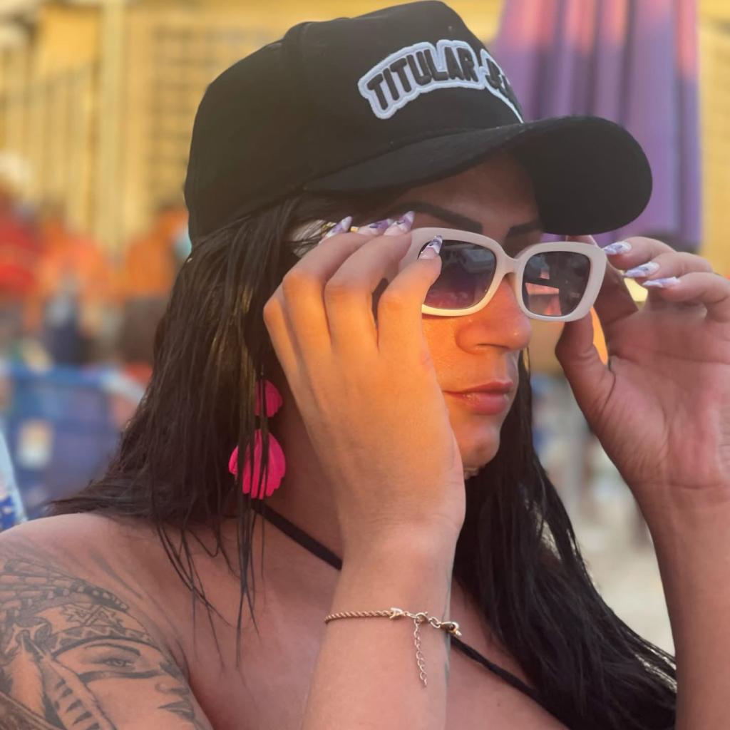 613390721: Transexual en Álava