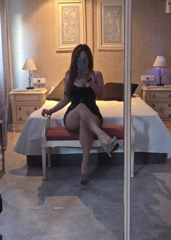 Chica busca chico en Barcelona: 