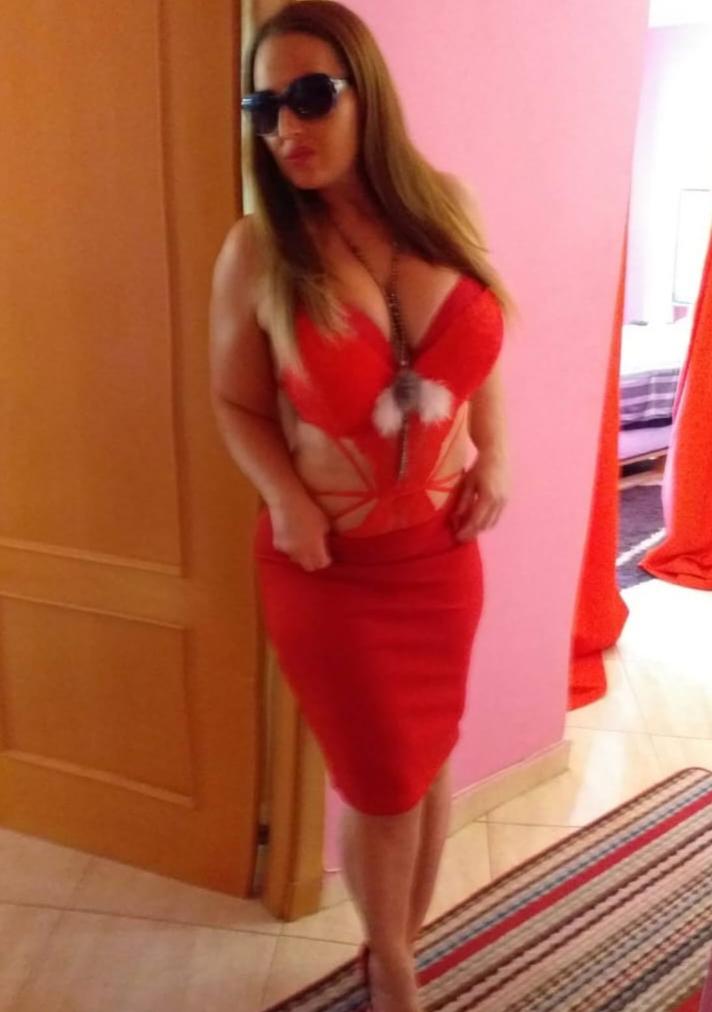 Chica busca chico en Tenerife: 