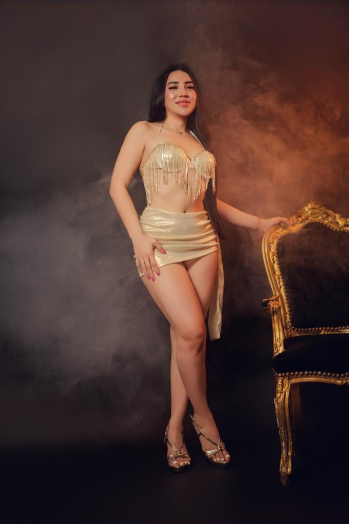 663821847: Chica busca chico en Madrid