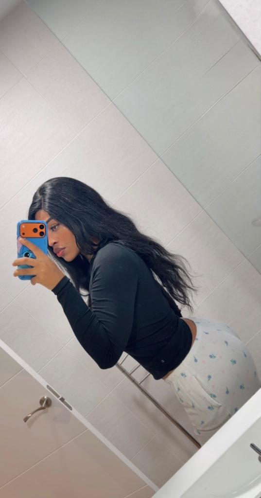 686039005: Chica busca chico en Zaragoza