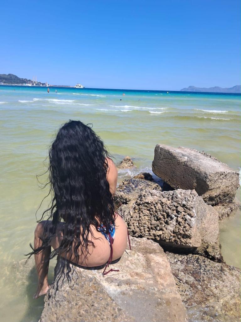 Chica busca chico en Almería: 