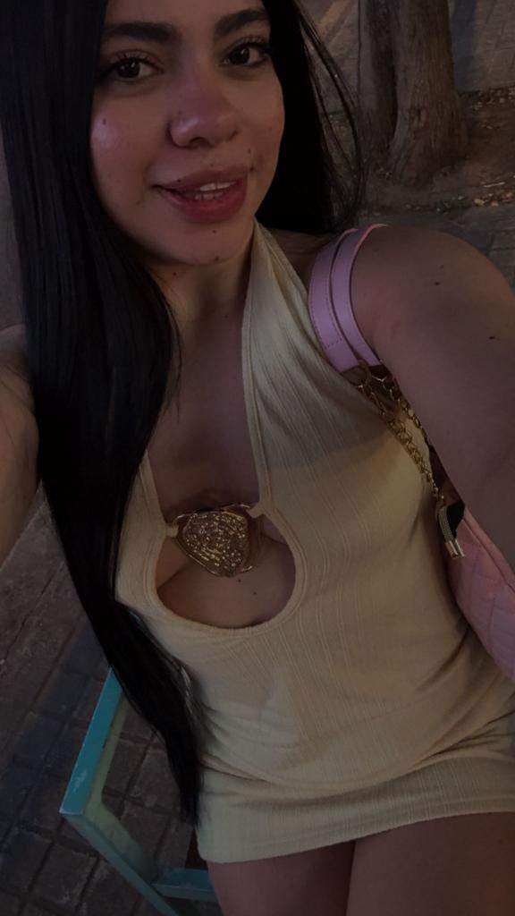 Chica busca chico en Valencia: Chica busca chico