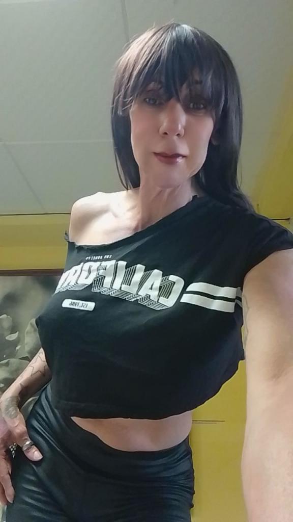 613915823: Transexual en Tarragona