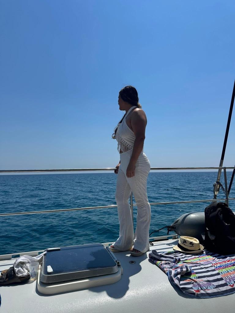 Chica busca chico en Barcelona: Chica busca chico