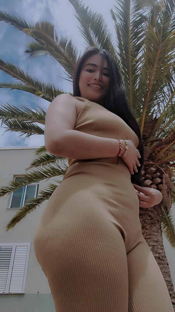 Chica busca chico en Tenerife: 