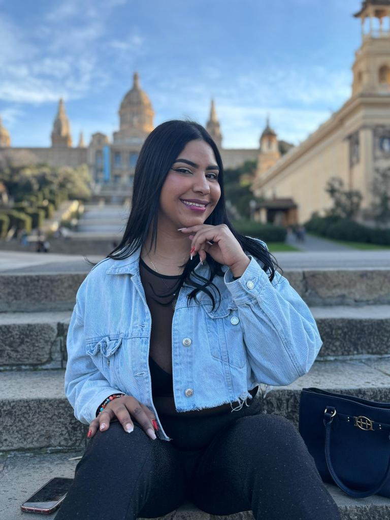 632527913: Chica busca chico en Málaga