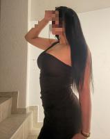 613364441: Chica busca chico en Barcelona