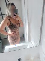 624745203: Chica busca chico en Cádiz