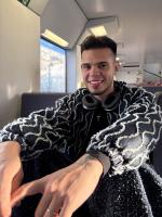 611281428: Chico busca chica en Granada