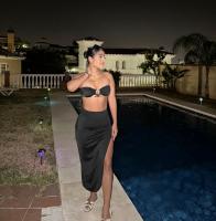687493590: Chica busca chico en Ibiza