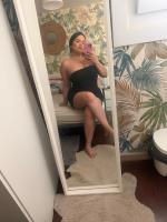 643890957: Chica busca chico en Pontevedra
