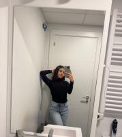 617256321: Chica busca chico en Barcelona