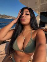 614683031: Chica busca chico en Barcelona