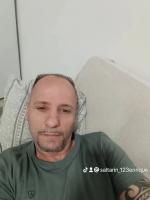 684035666: Chico busca chica en Sevilla