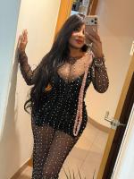 614683031: Chica busca chico en Barcelona