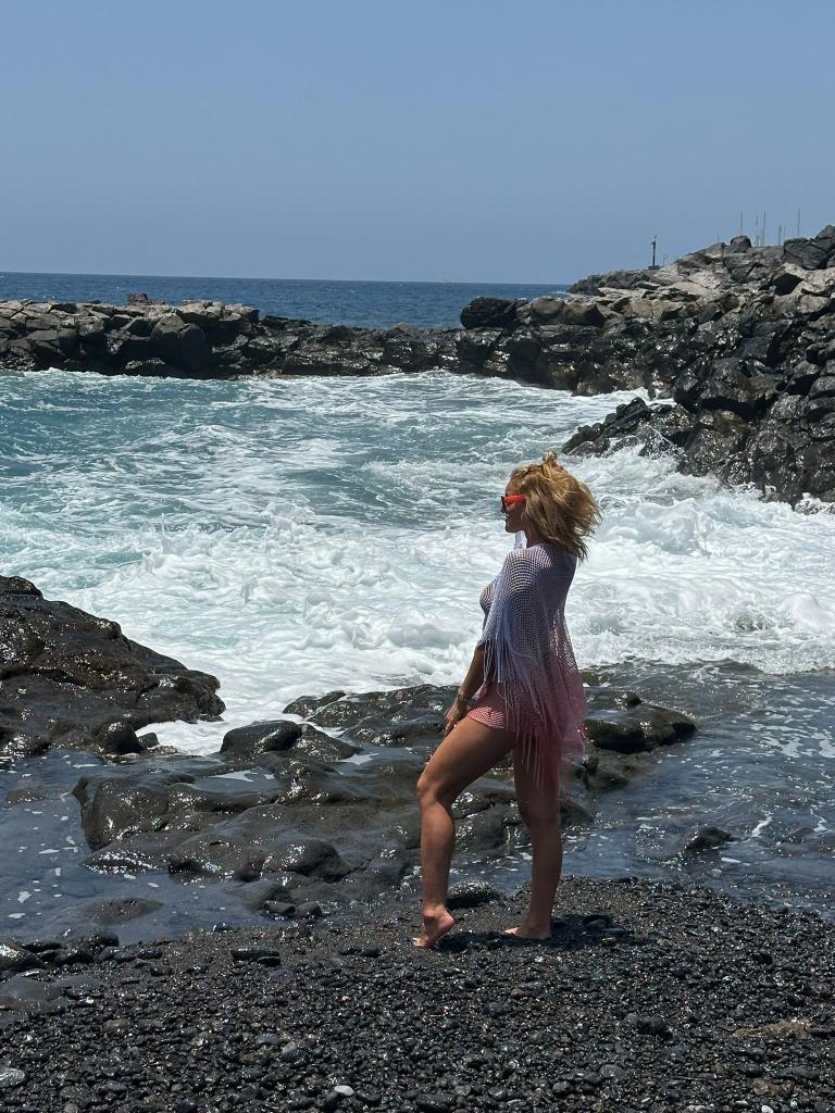 Chica busca chico en Tenerife: 