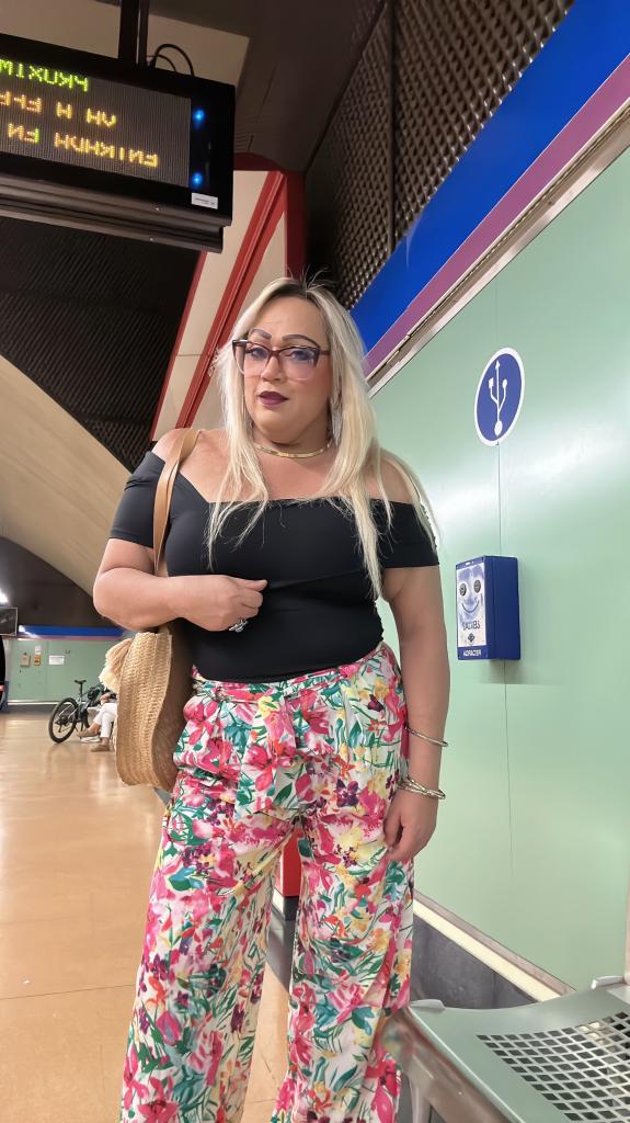 633583342: Transexual en Salamanca
